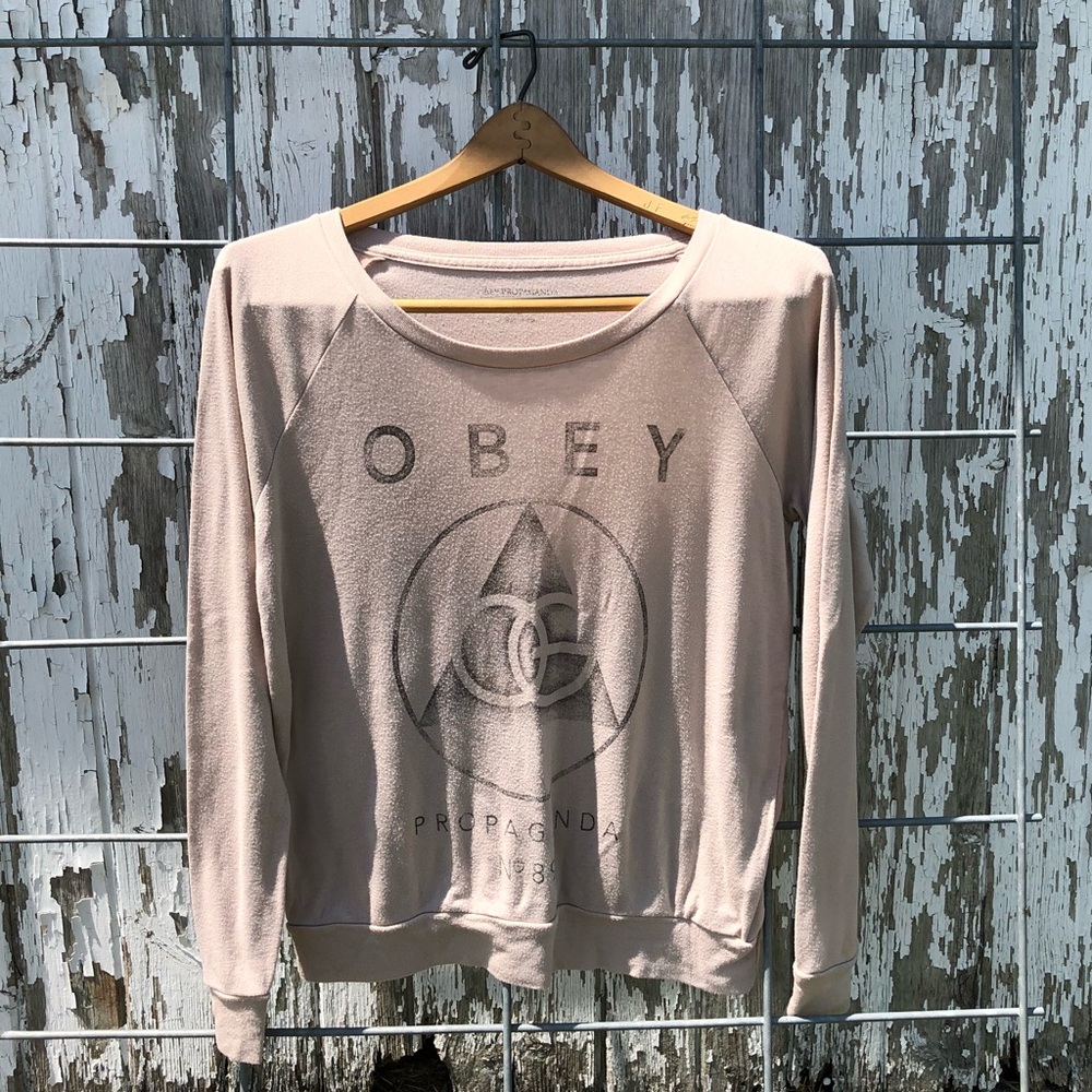 Obey lightweight sweatshirt size medium